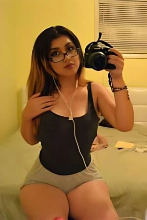Delhi VIP Escorts